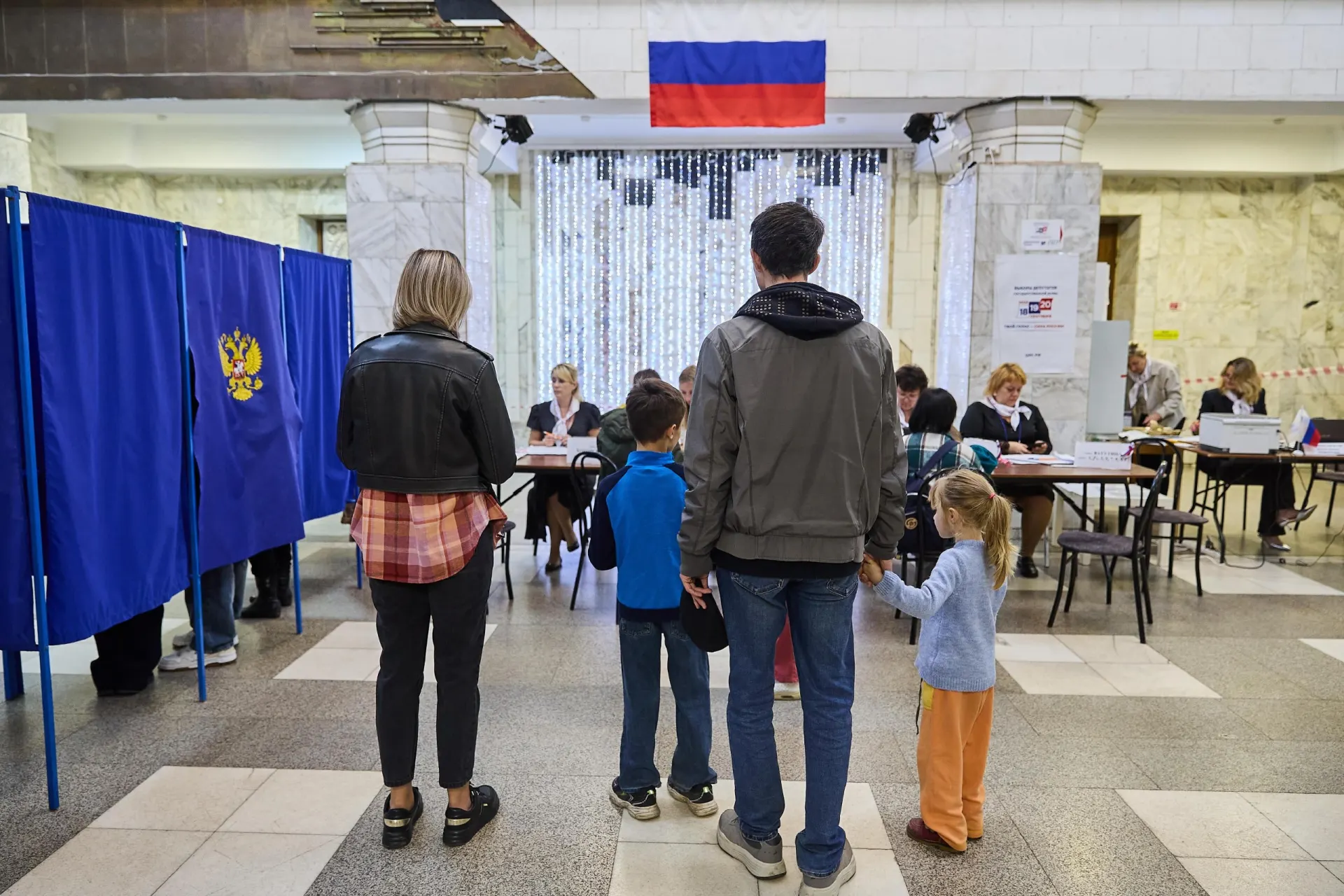 Явка на участках оказалась выше, чем на предыдущих выборах; подводим итоги третьего дня голосования.