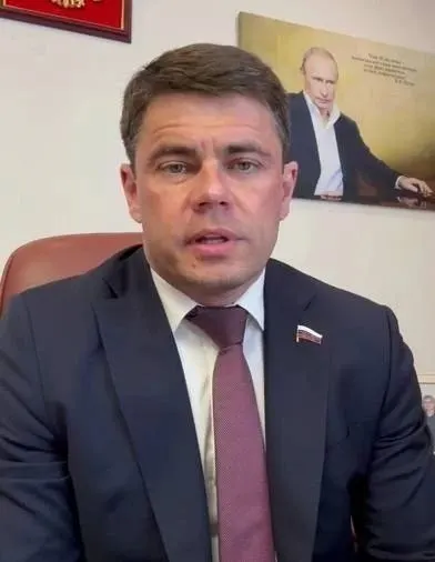 Государственные политики рассматривают новый мессенджер как шаг к независимому онлайн-пространству, подчеркивая роль технологий в формировании суверенного интернета.