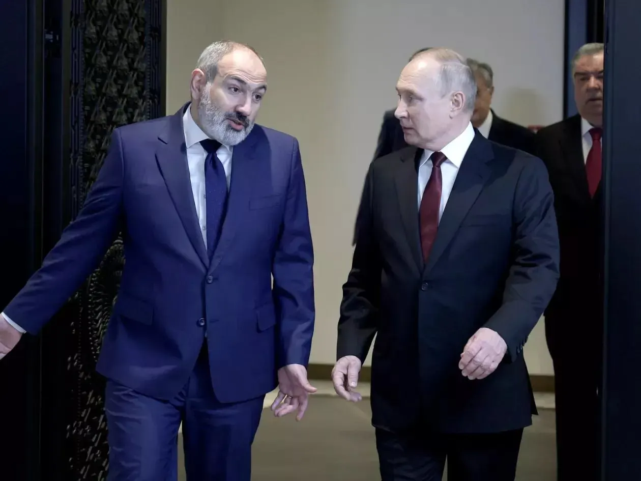 Премьер-министр Никол Пашинян заявил, что Ереван откажется присоединяться к антироссийским санкциям Евросоюза, одновременно подчеркнув, что Армения не будет помогать в их обходе.