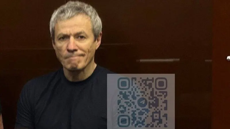 Суд по закрытому заседанию арестовал все акции «Русагро», которые надзор оценивает в более чем 1,174 млрд рублей. Иск о конфискации имущества назначен к рассмотрению на 5 мая.