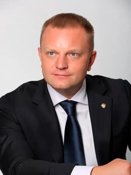 Депутат от ЛДПР рассматривается как кандидат на пост омбудсмена; Татьяна Москалькова покидает должность, среди других претендентов называются Артем Прокофьев и Яна Лантратова.