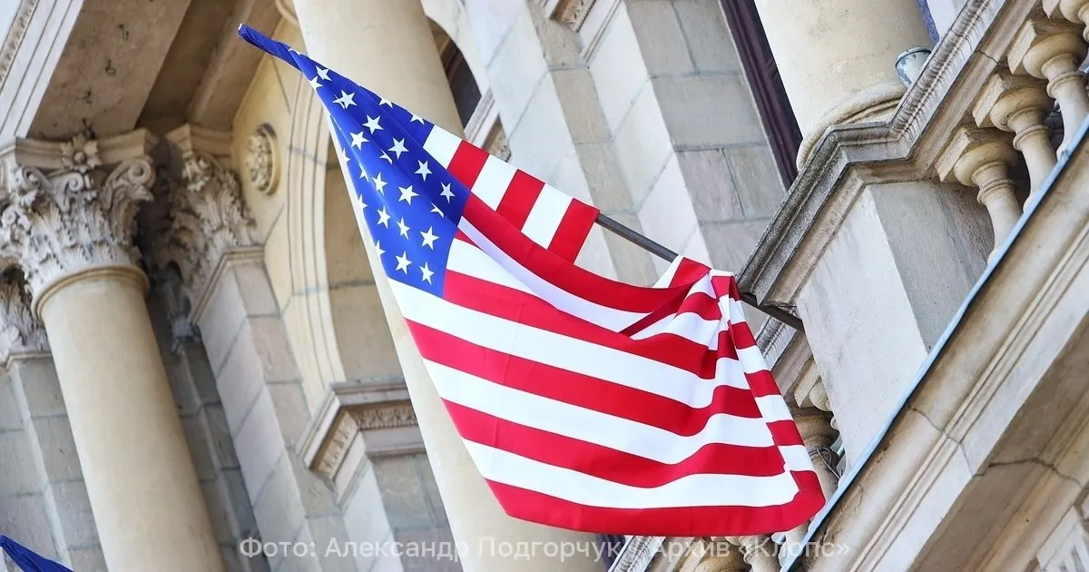 Президент США заявил о договорённости с Тегераном, разрешил немедленное прекращение морской блокады и сообщил о подписании меморандума 19 июня; в это же время Росавиация ввела временные ограничения на рейсы в Иран.
