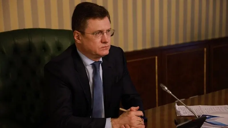 Кабмин обсудил поставки и запасы нефтепродуктов, дал поручения профильным ведомствам подготовить сбалансированный план и усилить контроль за ценовой ситуацией.