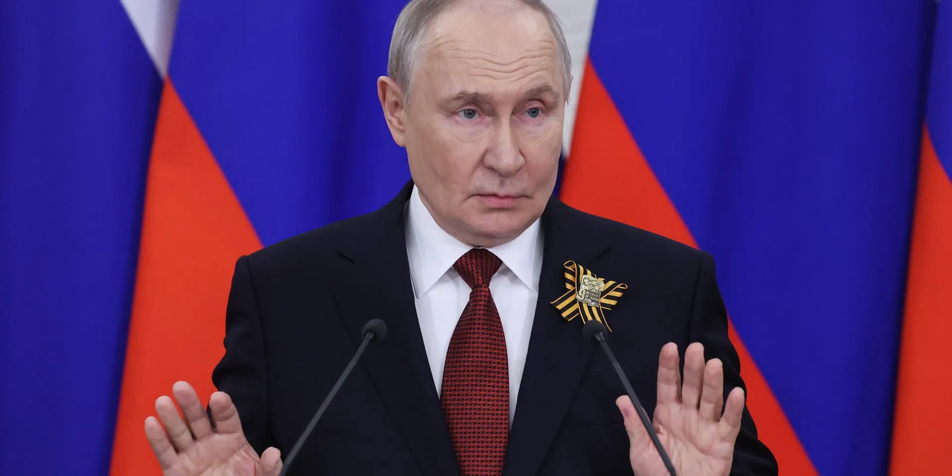 Минфин и Центробанк предупредили, что бюджет не выдержит текущего уровня трат на войну; президент поручил искать сокращения в невоенных статьях, пока внутри власти идут споры о приоритетах финансирования.