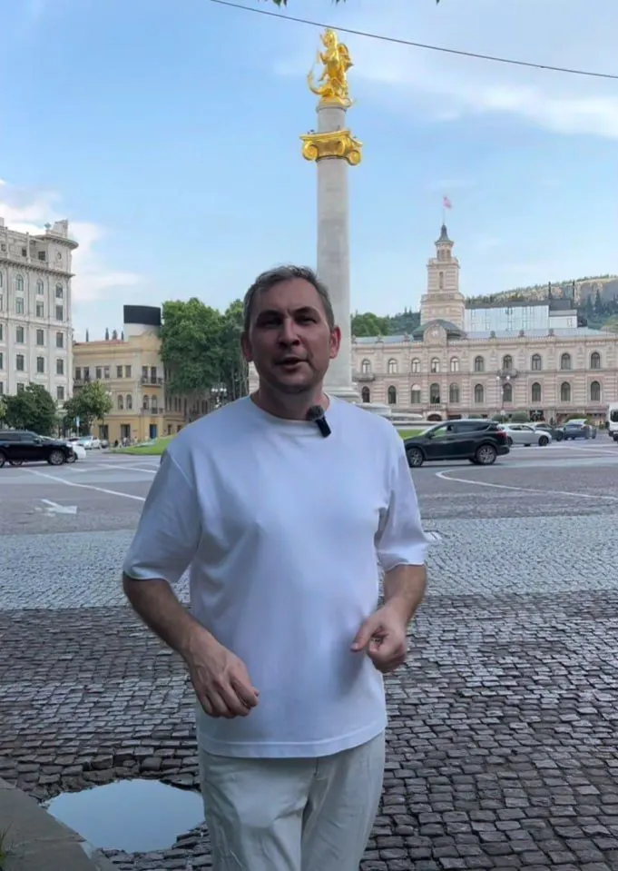 Россфинмониторинг внёс в реестр «экстремистов и террористов» блогера Николая Левшица, автора популярного русскоязычного блога о Грузии. Сам он пока не комментировал решение.