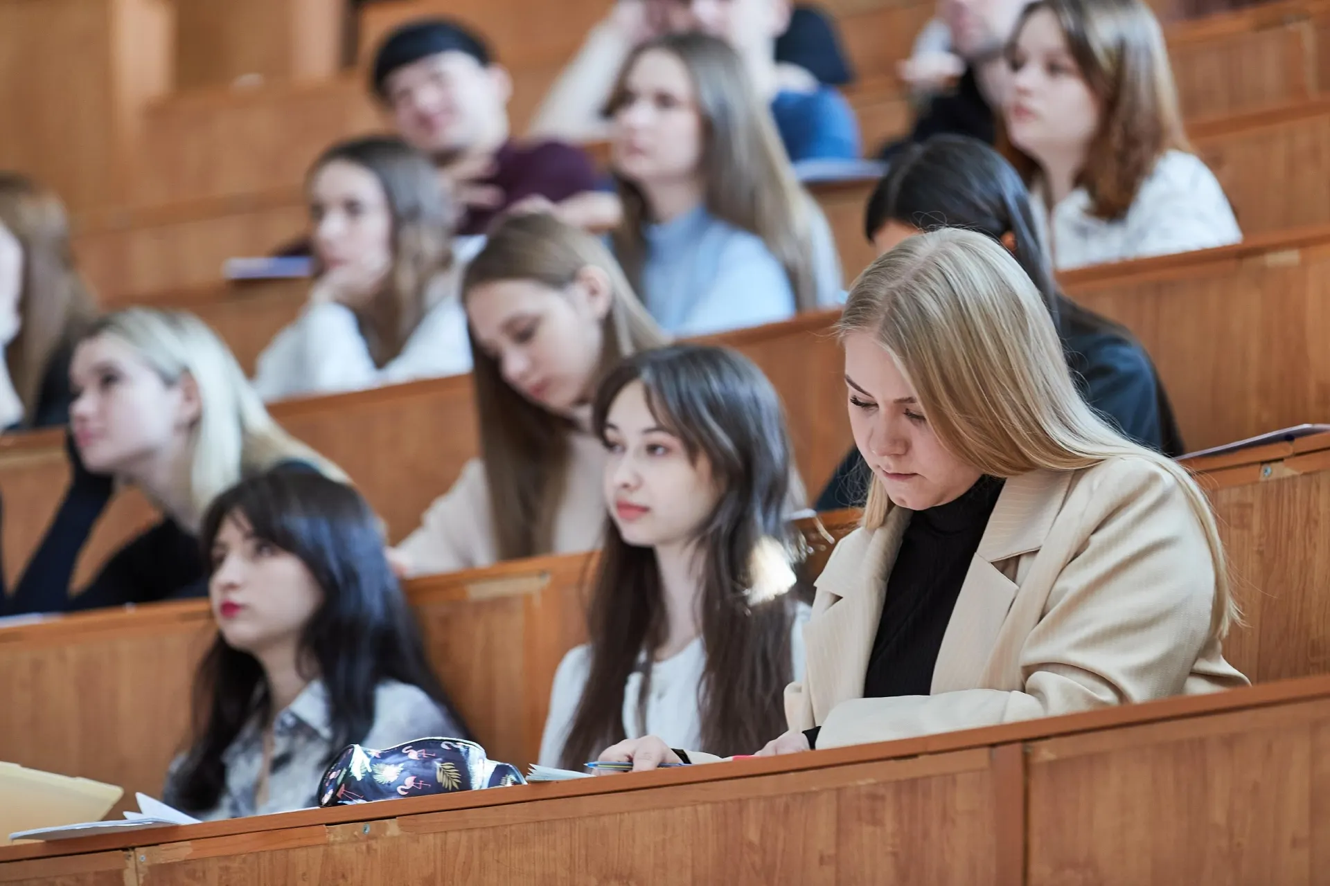 Нововведения позволяют отчислять студентов в любой момент — важно перепроверить договоры целевого обучения.