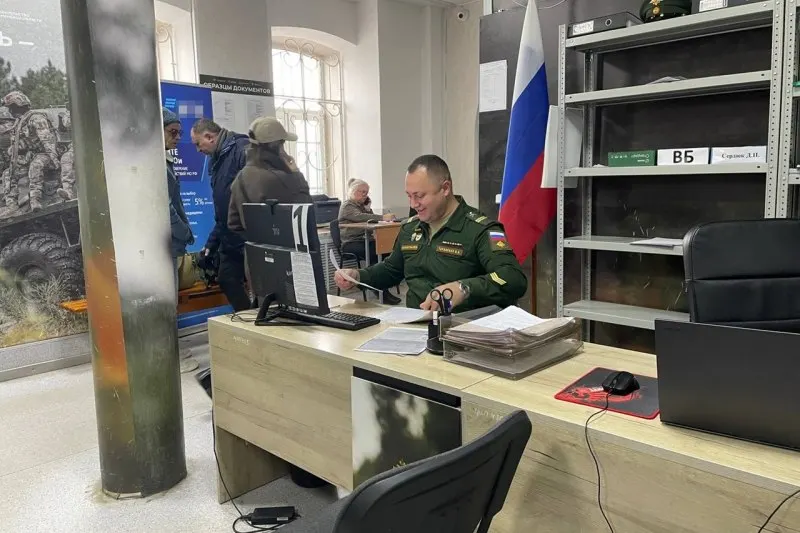 Официальные лица заявили, что мобилизация не планируется; западные СМИ продолжают обсуждать тему, но эксперты считают такие материалы попытками давления на общество.