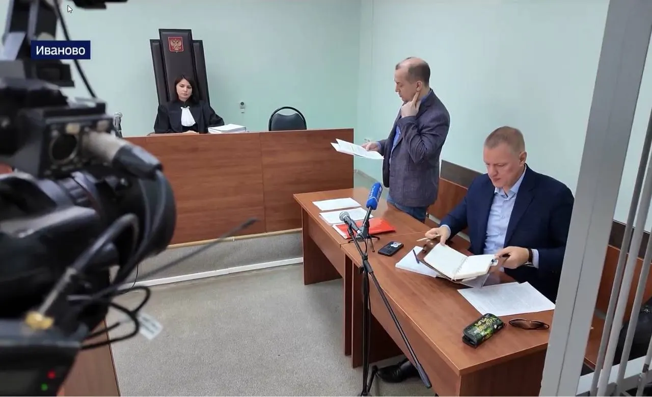 Глава Следственного комитета запросил материалы по делу Сергея Кустова, руководителя регионального телеканала, освещавшего вопрос о попытках возбуждения уголовных дел против полицейских и связанные с ним обвинения редактора.