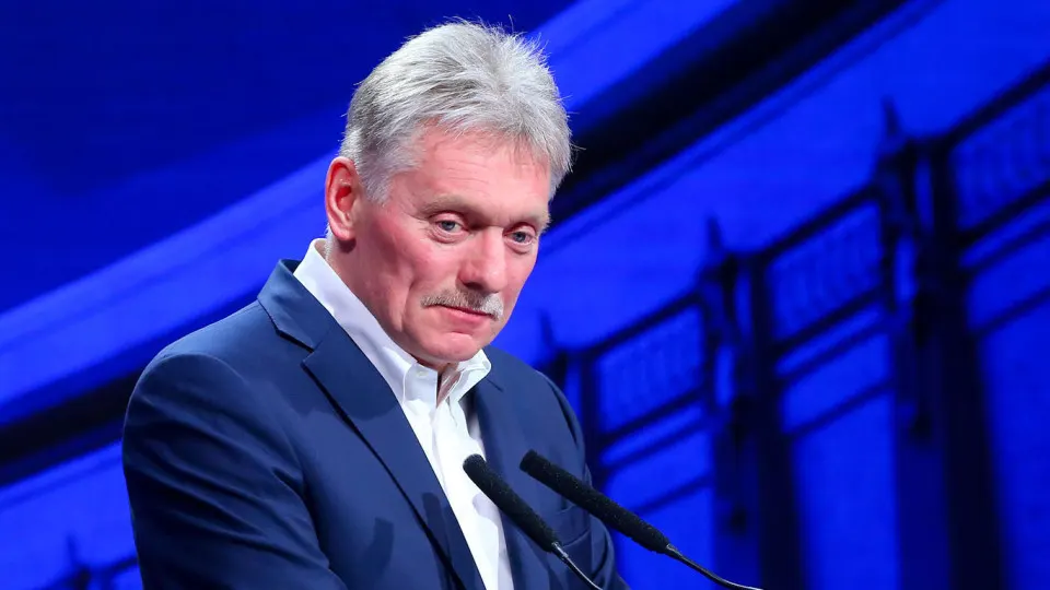 Путин заявил о продолжении переговоров и отсутствии ударов по Украине в день выборов, Песков обозначил условия перемирия; Зеленский высказал свои требования к голосованию.